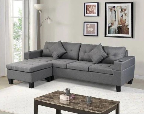 𝐒𝐞𝐜𝐭𝐢𝐨𝐧𝐚𝐥 𝐒𝐨𝐟𝐚 𝐒𝐞𝐭 𝐟𝐨𝐫 𝐋𝐢𝐯𝐢𝐧𝐠 𝐑𝐨𝐨𝐦 𝐰𝐢𝐭𝐡 𝐋 𝐒𝐡𝐚𝐩𝐞 𝐋𝐨𝐮𝐧𝐠𝐞, 𝐂𝐮𝐩 𝐇𝐨𝐥𝐝𝐞𝐫 𝐚𝐧𝐝 𝐋𝐞𝐟𝐭 𝐨𝐫 𝐑𝐢𝐠𝐡𝐭 𝐇𝐚𝐧𝐝 𝐂𝐡𝐚𝐢𝐬𝐞 𝐌𝐨𝐝𝐞𝐫𝐧 𝟒 𝐒𝐞𝐚𝐭-𝐆𝐫𝐚𝐲 𝐋𝐢𝐧𝐞𝐧 𝐅𝐚𝐛𝐫𝐢𝐜